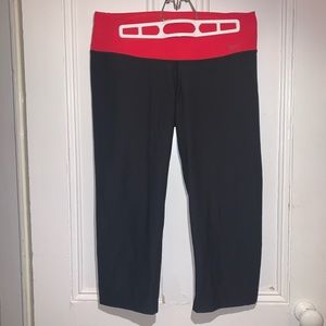 Nike Dri-Fit wide leg capri